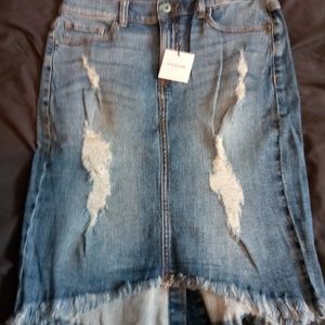 Women's casual blue jean skirt